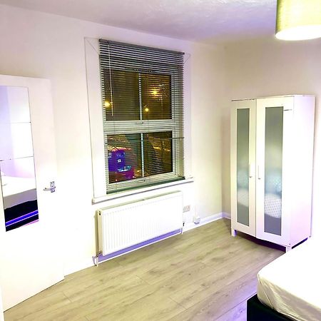 Flat The Shard Apartment Лондон Екстериор снимка